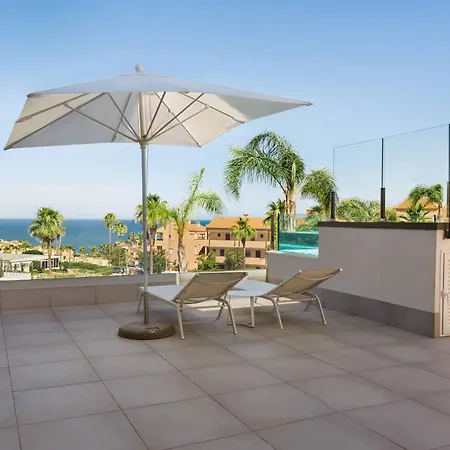 Aparthotel Seaview With Private Pool Fuengirola