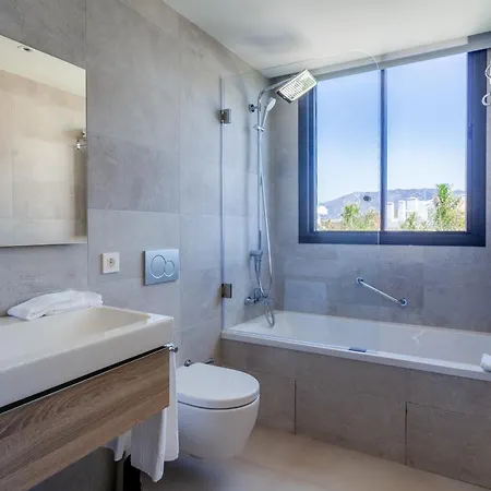 Seaview With Private Pool Aparthotel