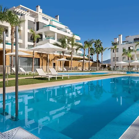Aparthotel Seaview With Private Pool Fuengirola
